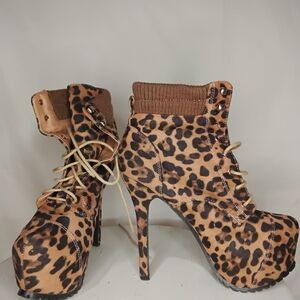 Bella Marie Leopard Print Heeled Boots